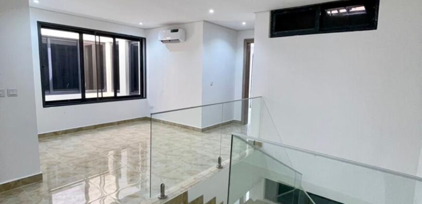 Waterfront 4 Bedroom Terrace Duplex In Lekki Phase 1