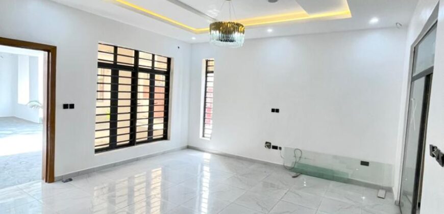 DECENTLY FINISHED CONTEMPORARY STYLE 4 BEDROOM TERRACE DUPLEX IN OLOGOLO