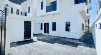 📍BEAUTIFULLY FINISHED 4 BEDROOM SEMI DETACHED DUPLEX WITH BQ IN IKOTA