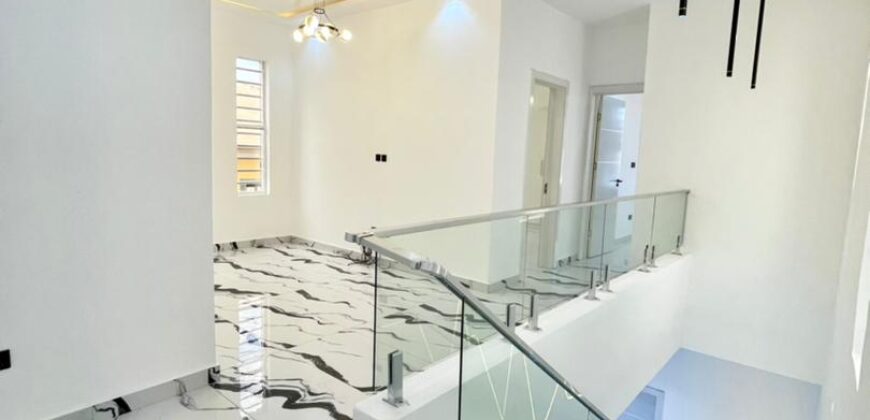 📍LUXURY CONTEMPORARY 5 BEDROOM FULLY DETACHED DUPLEX WITH SWIMMING POOL IN OLOGOLO