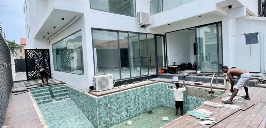 📍SUPER LUXURY 5 BEDROOM FULLY DETACHED DUPLEX WITH CINEMA AND SWIMMING POOL IN LEKKI