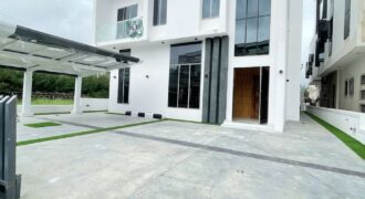 GORGEOUSLY FINISHED SPACIOUS 5 BEDROOM FULLY DETACHED DUPLEX WITH SWIMMING POOL IN LEKKI