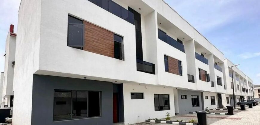 BEAUTIFUL SMART 4 BEDROOM TERRACE DUPLEX WITH BQ AND SWIMMING POOL IN LEKKI