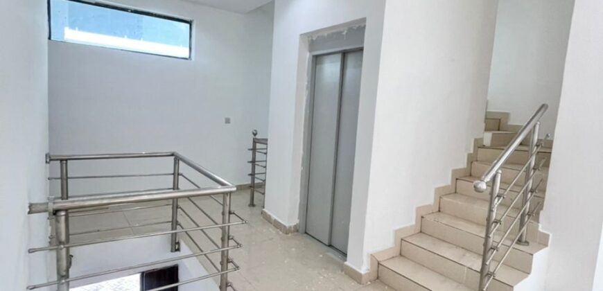 📍VALUE CENTRIC 5 BED SEMI DETACHED DUPLEX WITH ELEVATOR, POOL AND BQ IN IKOYI