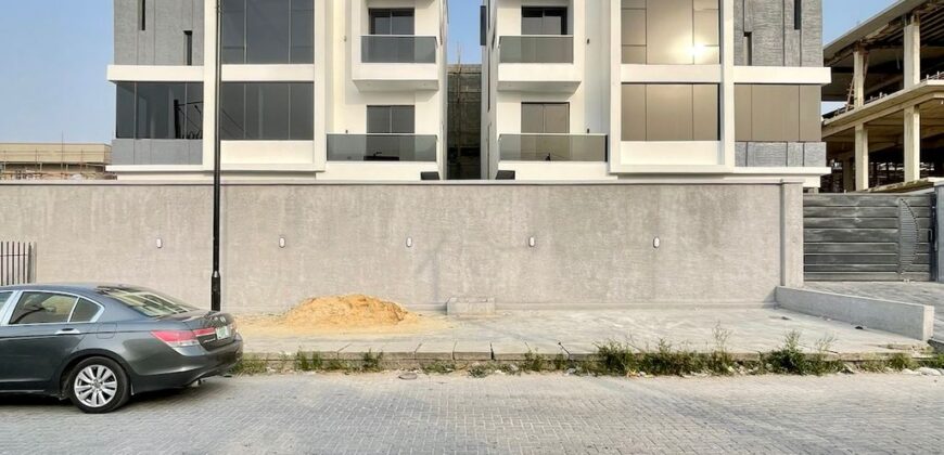 📍ABSOLUTELY WELL FINISHED 5 BEDROOM SEMI DETACHED DUPLEX WITH BQ IN LEKKI 1